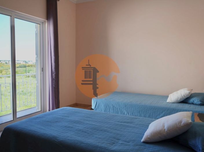 Image No.20-3 Bed House for sale