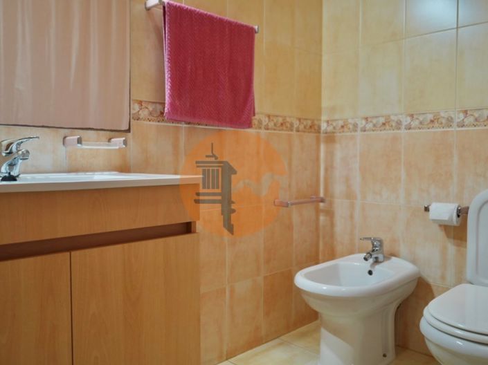 Image No.27-3 Bed House for sale