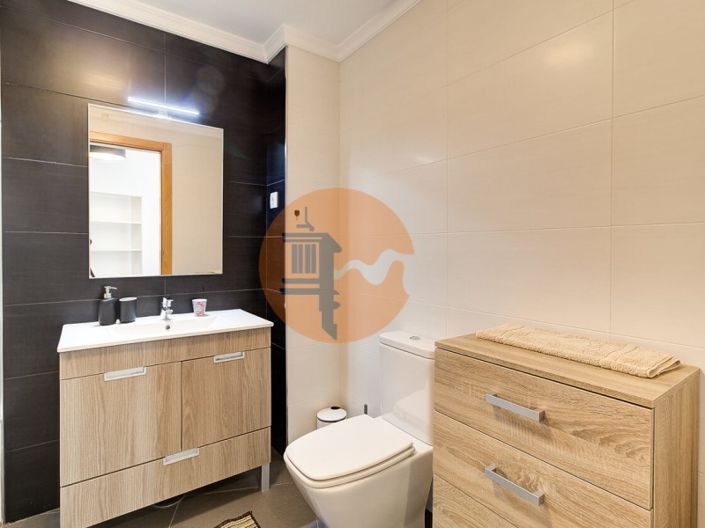 Image No.10-2 Bed Apartment for sale