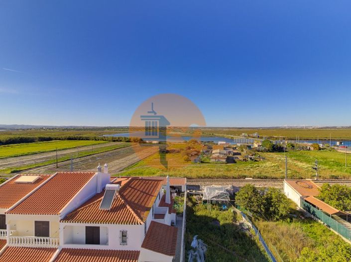 Image No.22-2 Bed Apartment for sale