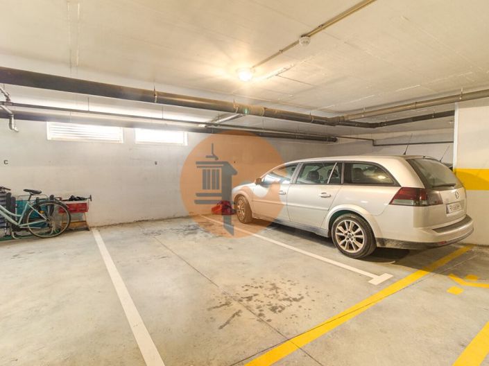 Image No.25-2 Bed Apartment for sale