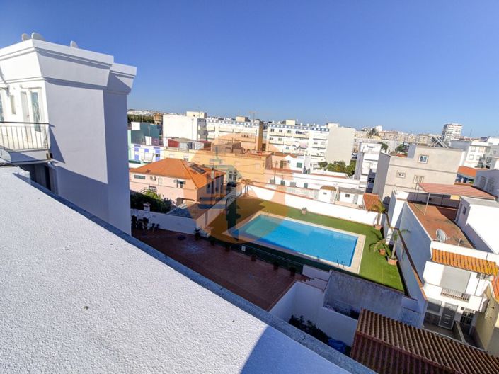 Image No.26-2 Bed Apartment for sale