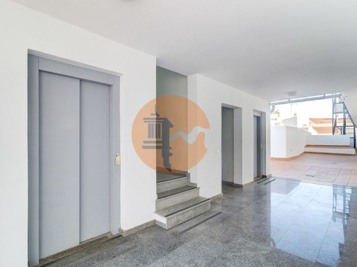 Image No.28-2 Bed Apartment for sale