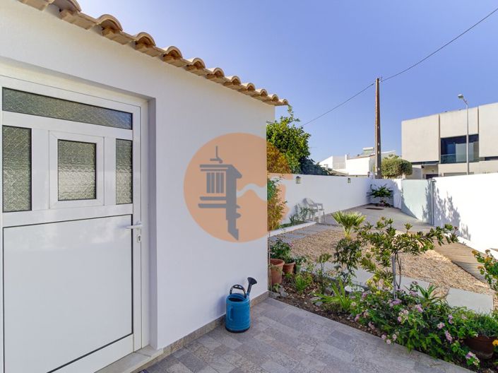 Image No.37-3 Bed House for sale