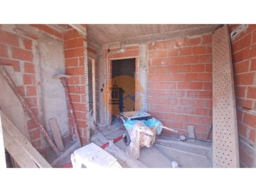 id05efc501-0000-0500-0000-000018e5577f