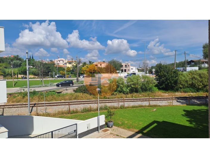 Image No.9-3 Bed Apartment for sale