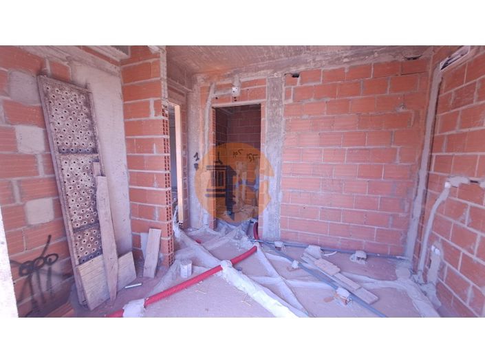 Image No.7-3 Bed Apartment for sale