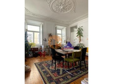 id0b93c701-0000-0500-0000-00001916c135