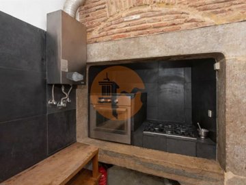 id0b93c701-0000-0500-0000-0000193ea05e