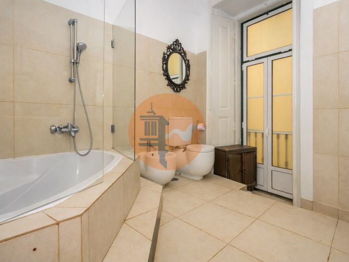 Image No.6-Appartement de 3 chambres à vendre à Lisbon