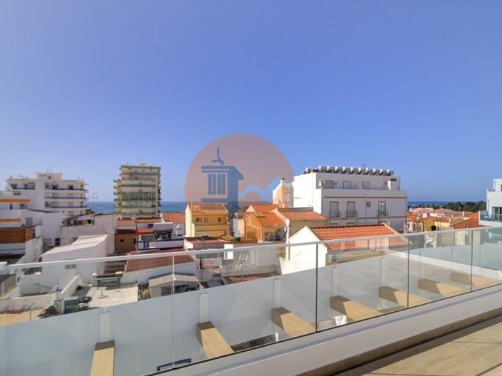 Image No.33-3 Bed Apartment for sale