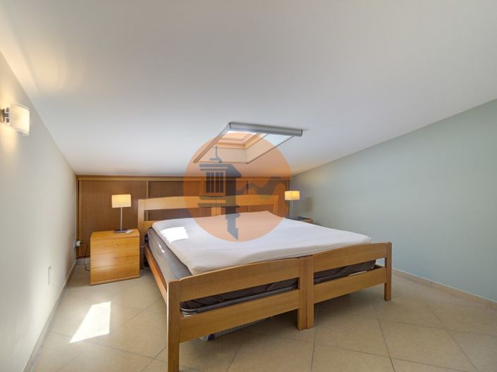 Image No.31-5 Bed House for sale