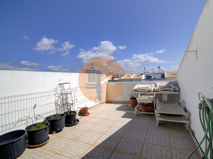 Image No.33-5 Bed House for sale