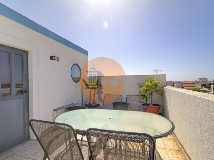 Image No.37-5 Bed House for sale