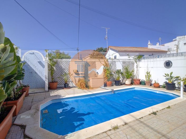 Image No.47-5 Bed House for sale