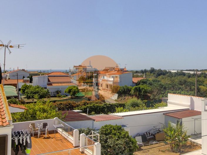 Image No.56-5 Bed House for sale