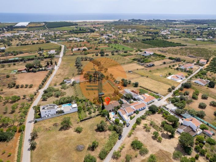 Image No.42-3 Bed House for sale