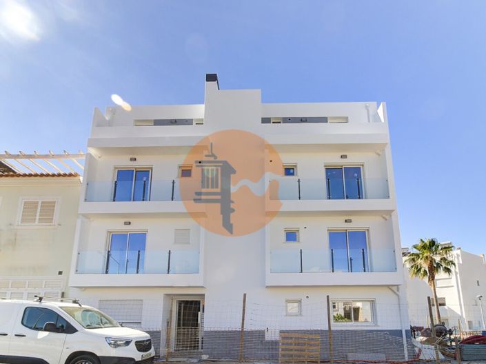 Image No.27-3 Bed Apartment for sale
