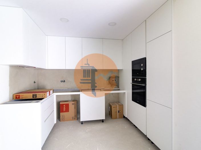 Image No.5-3 Bed Apartment for sale