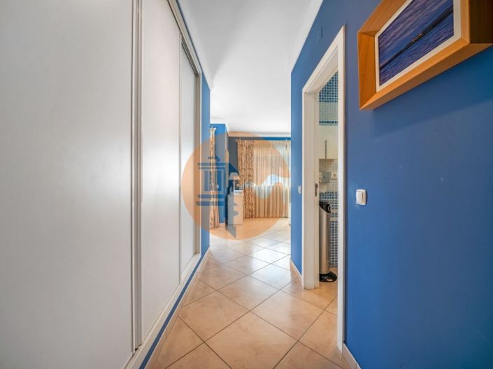Image No.24-3 Bed House for sale