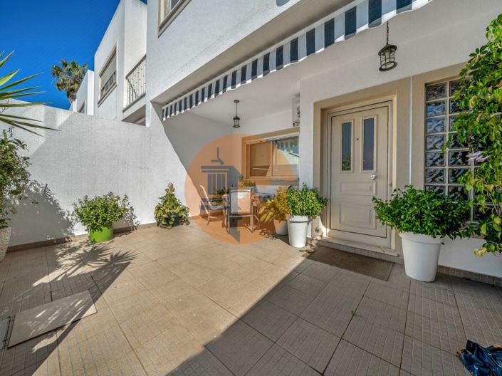 Image No.3-3 Bed House for sale