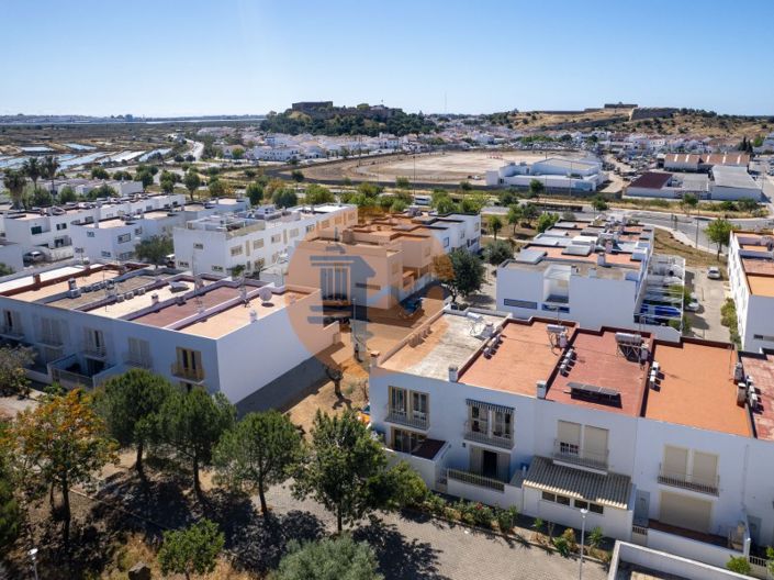 Image No.31-3 Bed House for sale
