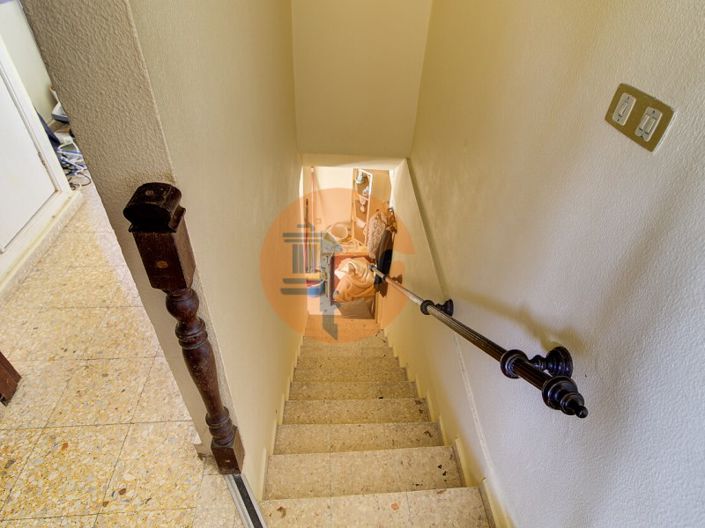 Image No.17-3 Bed House for sale