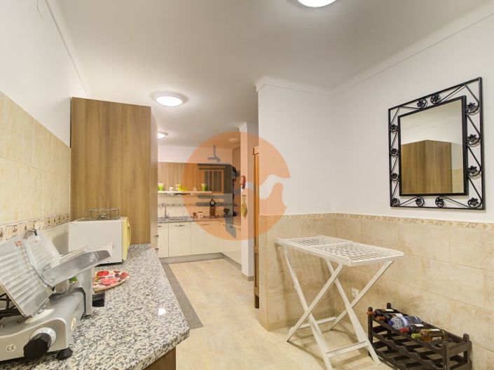 Image No.29-3 Bed House for sale