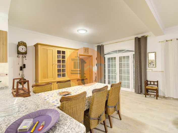 Image No.35-3 Bed House for sale