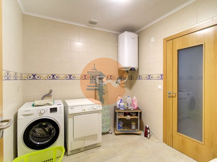 Image No.38-3 Bed House for sale