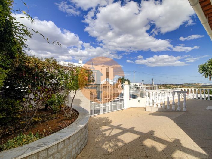 Image No.57-3 Bed House for sale