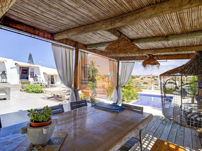 Image No.16-4 Bed House for sale