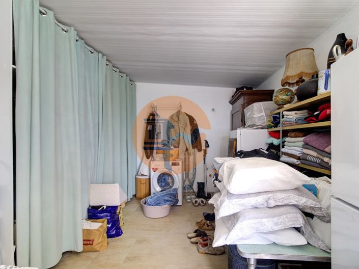 Image No.33-4 Bed House for sale