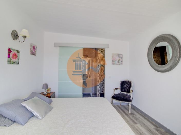 Image No.45-4 Bed House for sale