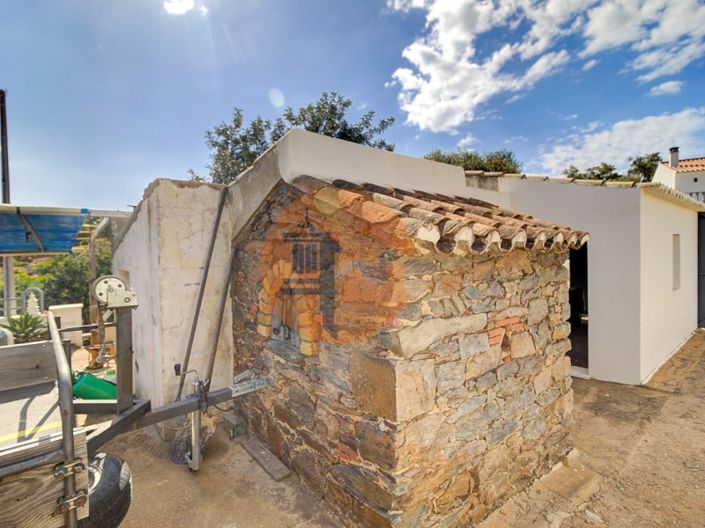 Image No.56-4 Bed House for sale