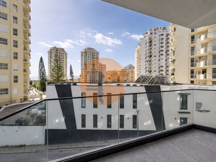 Image No.30-2 Bed Apartment for sale