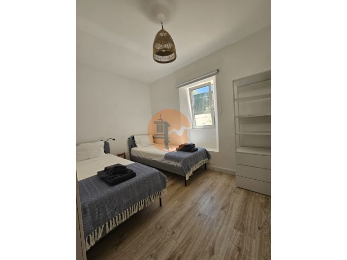 Image No.9-3 Bed House for sale