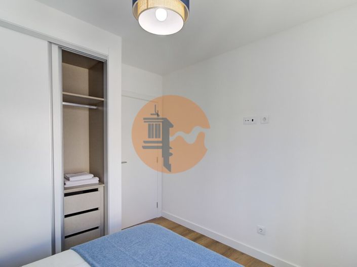 Image No.20-1 Bed Apartment for sale