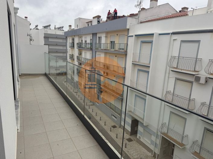 Image No.35-1 Bed Apartment for sale