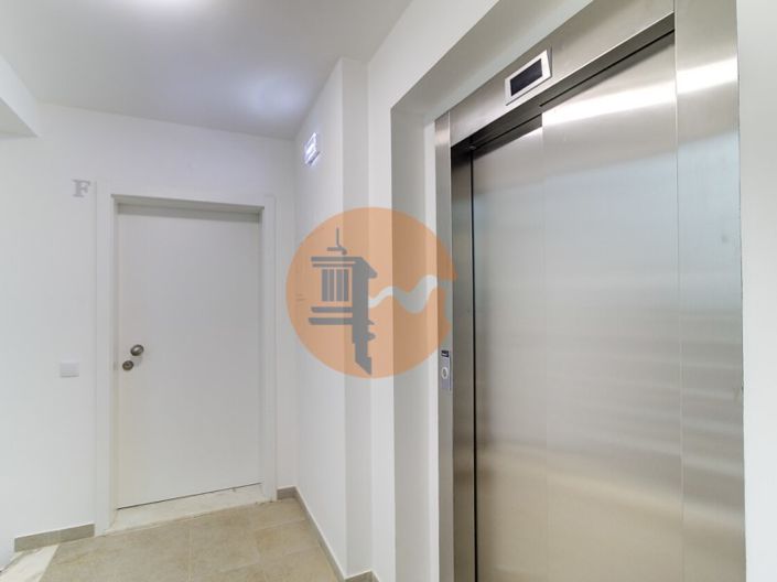 Image No.41-1 Bed Apartment for sale