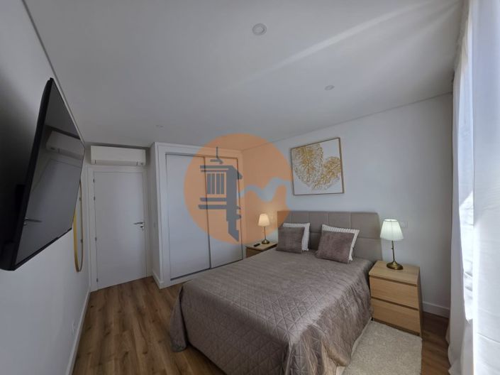 Image No.17-2 Bed Apartment for sale