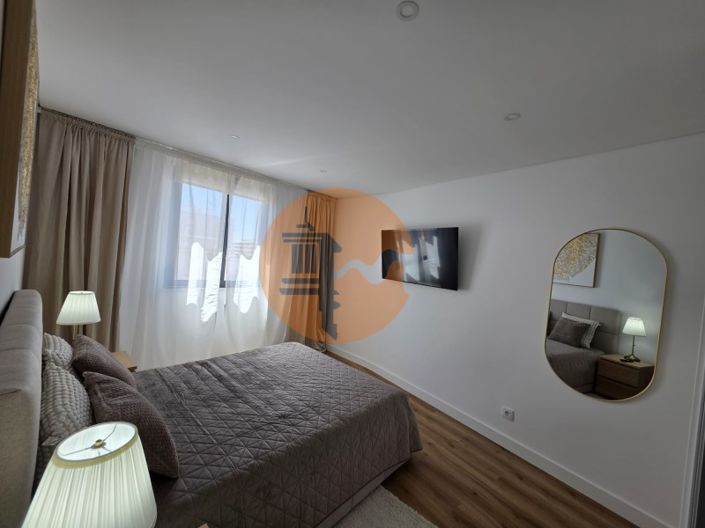 Image No.19-2 Bed Apartment for sale