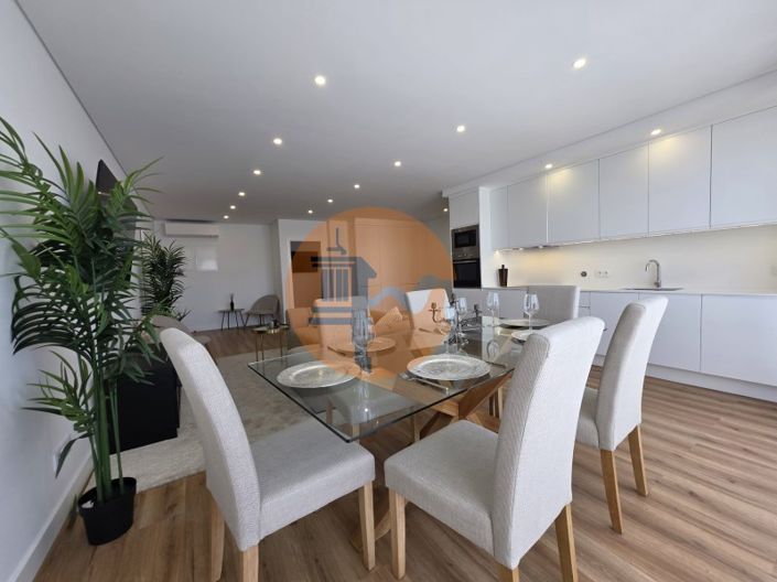 Image No.22-2 Bed Apartment for sale