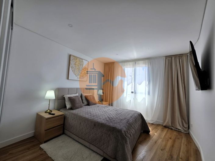 Image No.24-2 Bed Apartment for sale