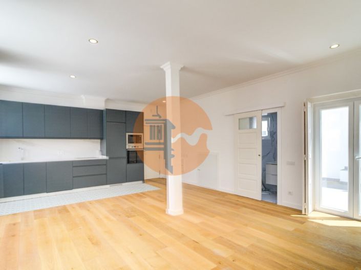 Image No.23-2 Bed Apartment for sale