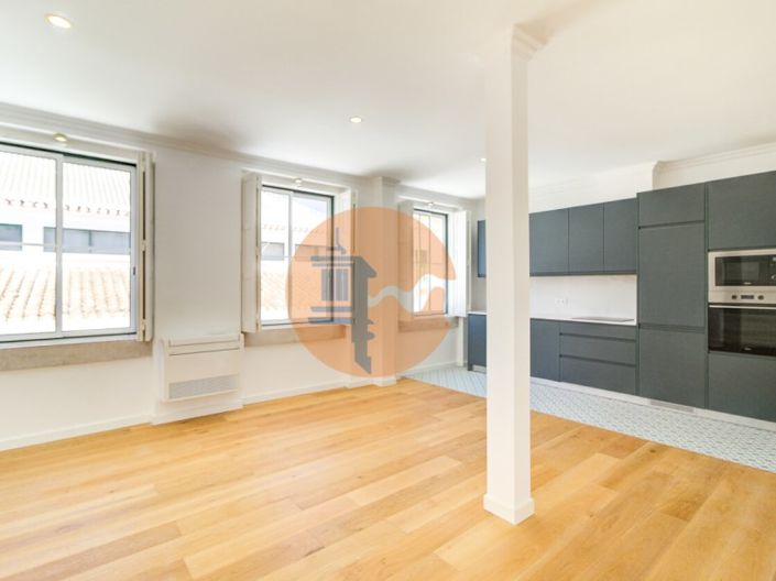 Image No.26-2 Bed Apartment for sale