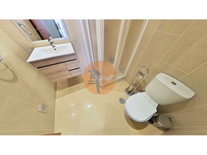 Image No.21-4 Bed Apartment for sale