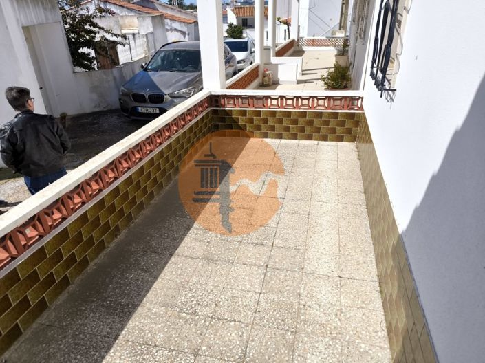 Image No.16-2 Bed House for sale