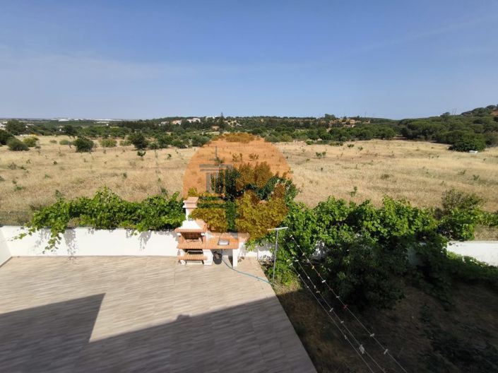 Image No.33-3 Bed Farmhouse for sale