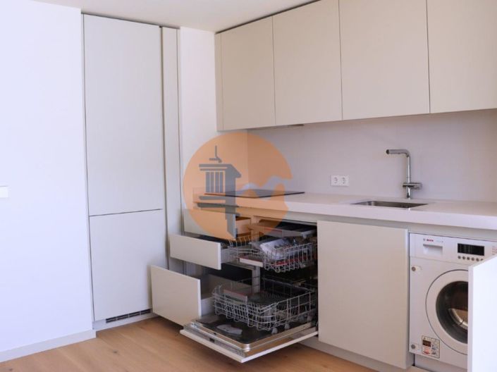 Image No.21-1 Bed Apartment for sale